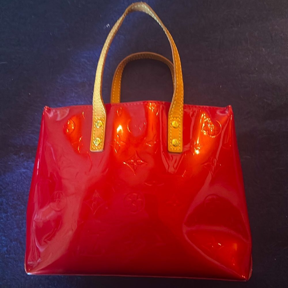 LOUIS VUITTON 🔥 RARE RED VERNIS🔥🔥 EUC ADORABLE!! 🔥🔥MINI TOTE